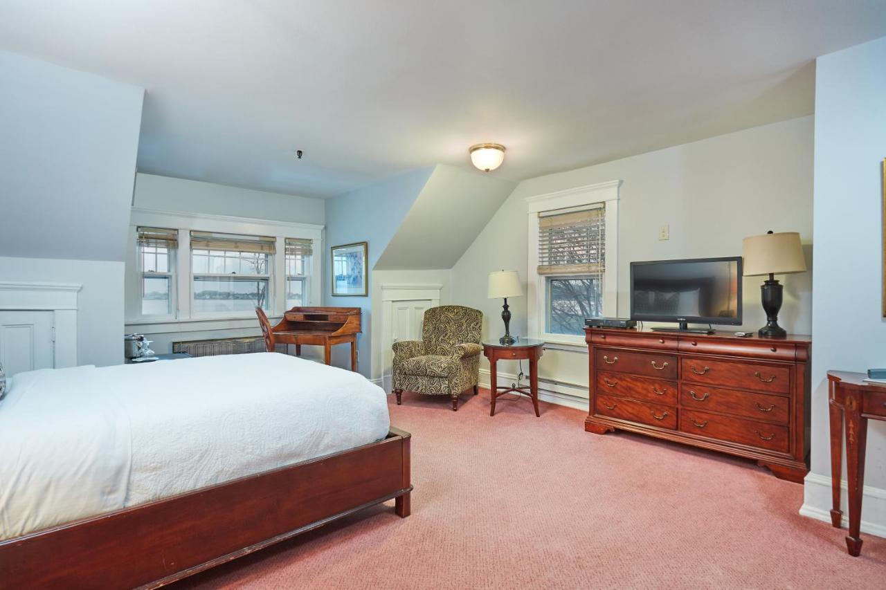 The Inn At Longshore Westport Exteriér fotografie